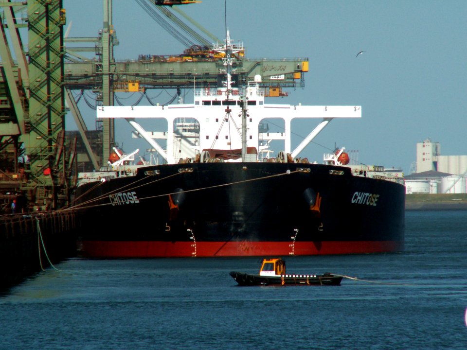 Chitose - IMO 9228239 - Callsign HO4190 photo-1, Mississippi harbour, Port of Rotterdam, Holland 15-Jul-2006