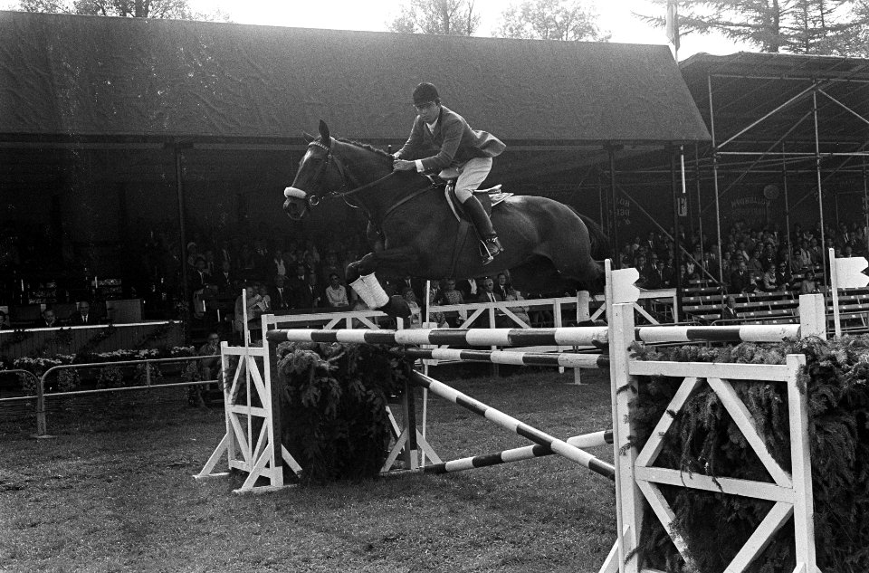 CHIO te Rotterdam. De Pool J. Kowzalczyk in aktie met zijn paard Drobnica (leide, Bestanddeelnr 920-6422