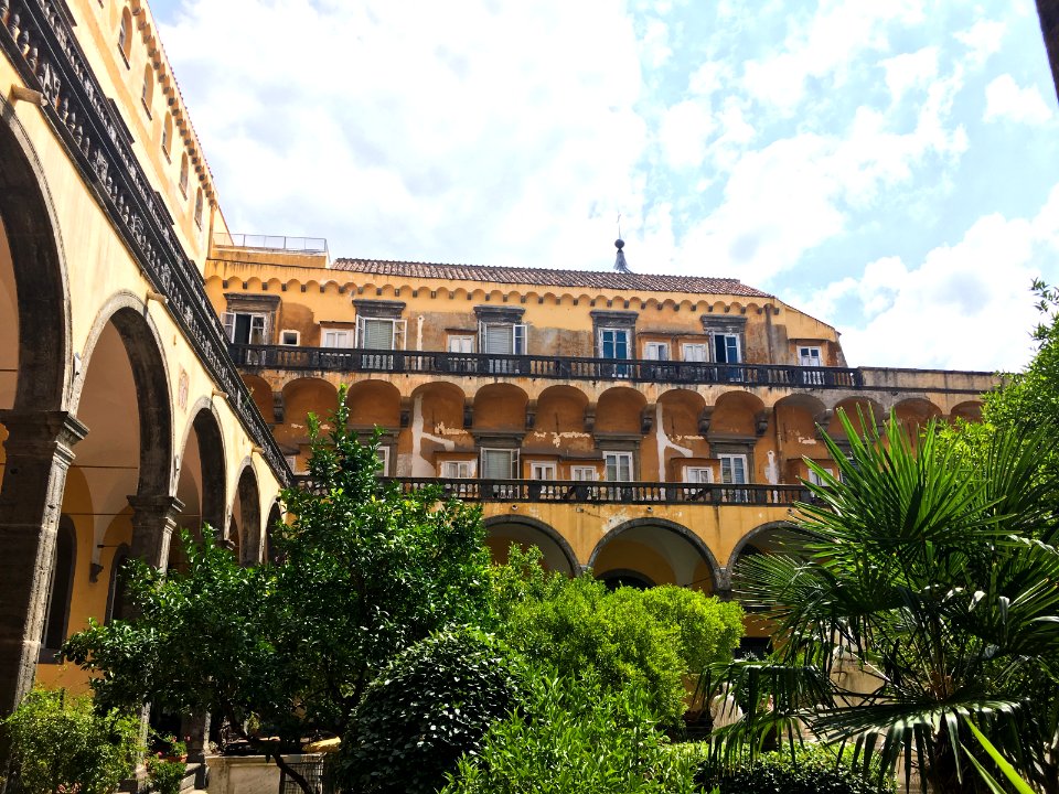 Chiostro di San Gregorio Armeno (Napoli)-5804