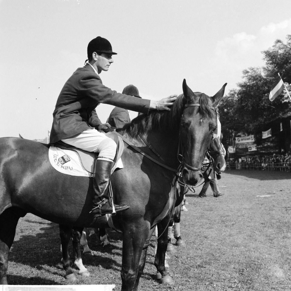 CHIO te Rotterdam, Bestanddeelnr 914-2513