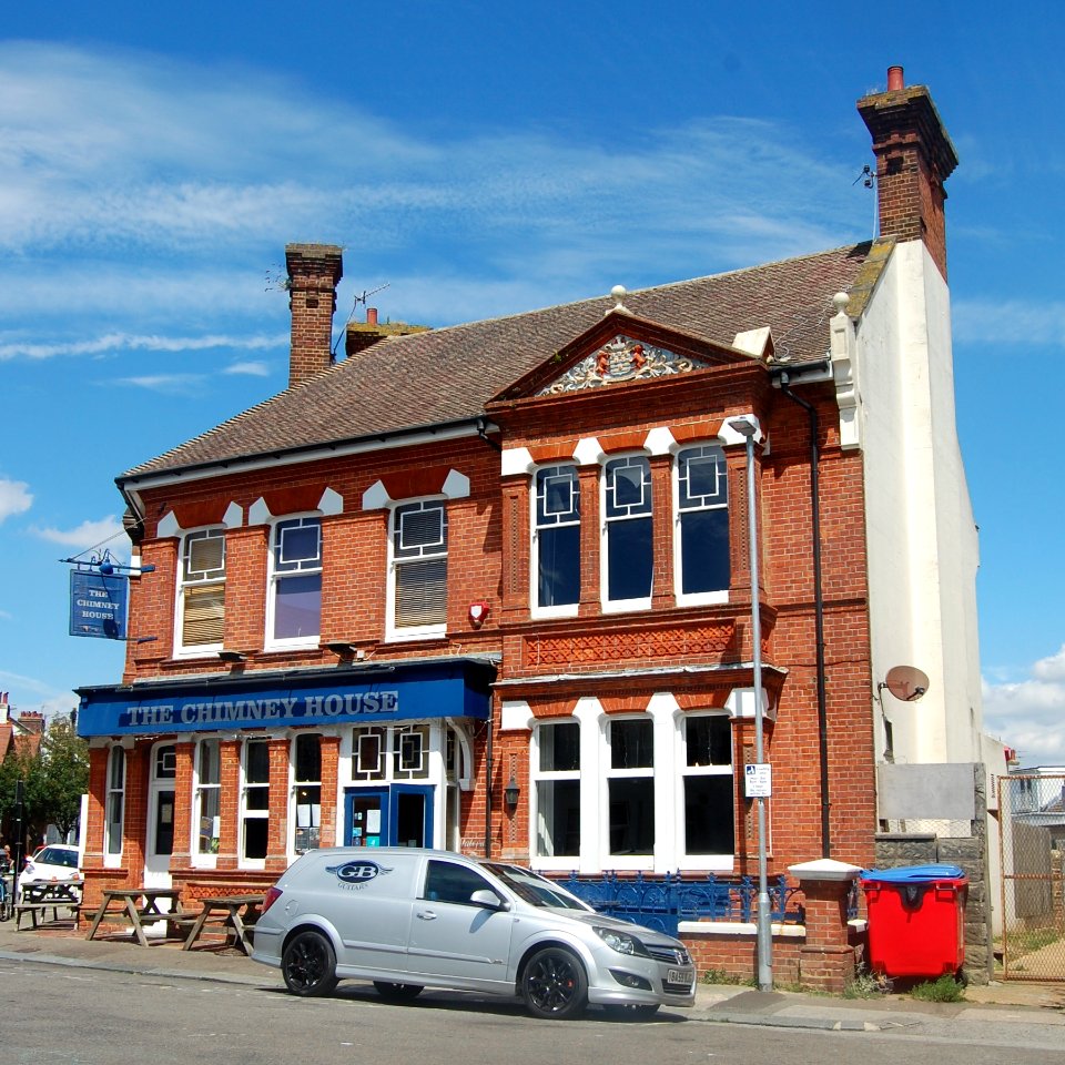 Chimney House pub, Upper Hamilton Road, Prestonville, Brighton (July 2019) (1)