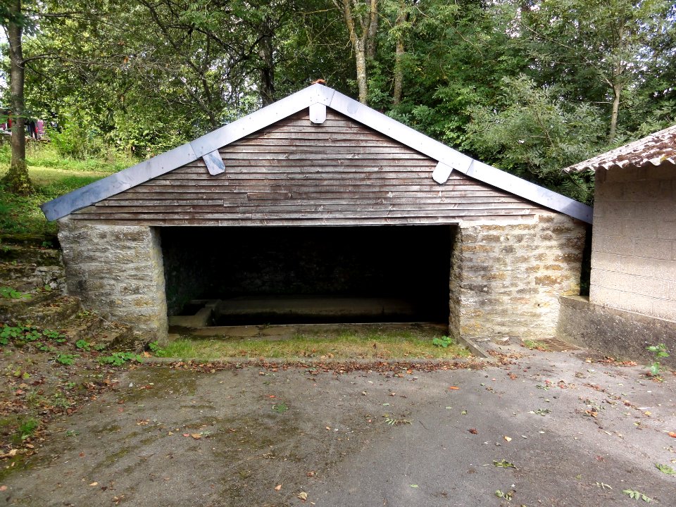 Chilly (Ardennes) lavoir