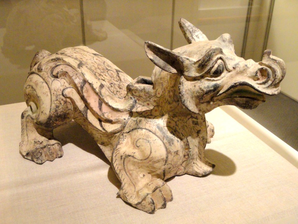 Chimera (Tomb Figurine), Western Han Dynasty, China, gray earthenware with slip coating and polychrome pigments - Art Institute of Chicago - DSC00343