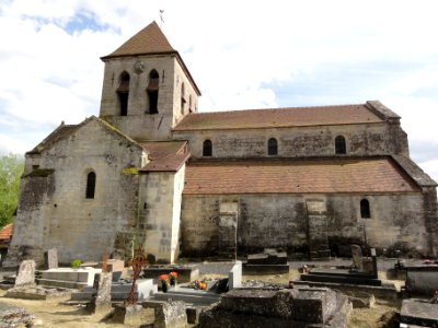 Chivy-lès-Étouvelles (Aisne) Église Saint-Pierre-aux-Liens 03
