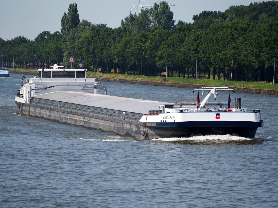 Chilandia - ENI 02324394, Amsterdam-Rijn kanaal pic1