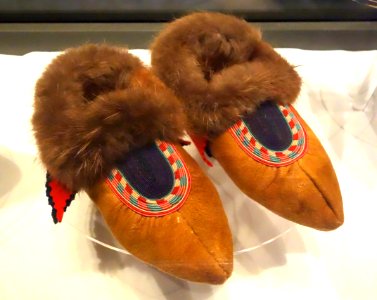 Chipewyan moccasins, c. 1975 - Bata Shoe Museum - DSC00680