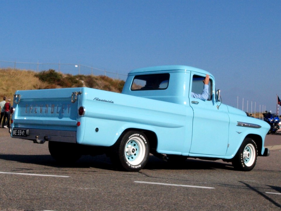 Chevrolet Apache dutch licence registration BE-33-03 pic2
