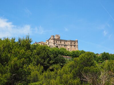 Building architecture provence