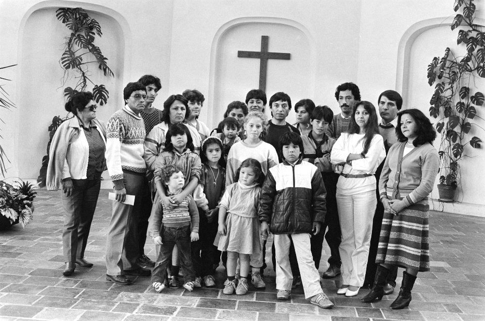 Chileense families in de Sint Janskerk in Utrecht in verband met afwijzen status, Bestanddeelnr 933-4303