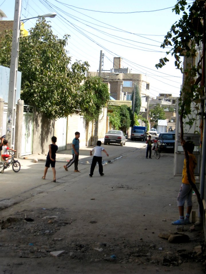 Children playing in Alley - near Be'sat sq - Nishapur 2