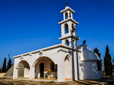 Monument eoka religion