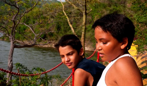 Children in Dique de San Juan