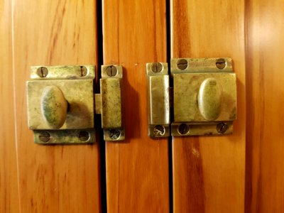 Chevening Flats latches photo