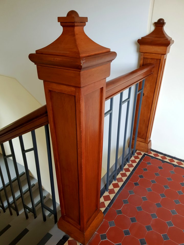 Chevening Flats landing