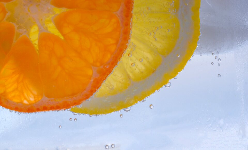Discs vitamins mineral water