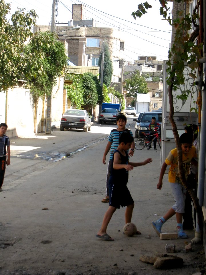 Children playing in Alley - near Be'sat sq - Nishapur 6