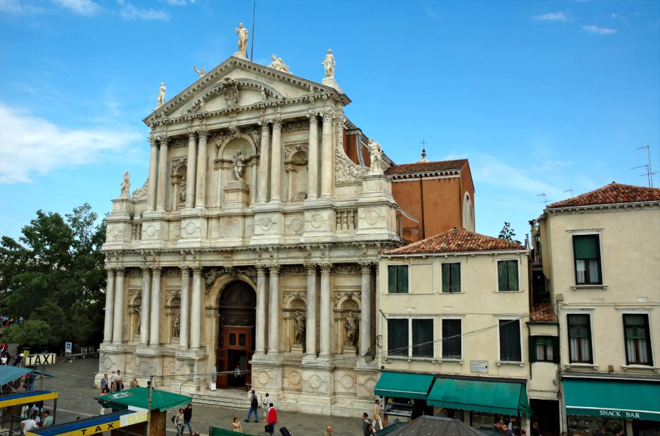 Chiesa-degli-Scalzi-20050524-003