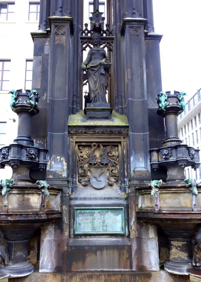 Cholerabrunnen side - Dresden, Germany - DSC07858