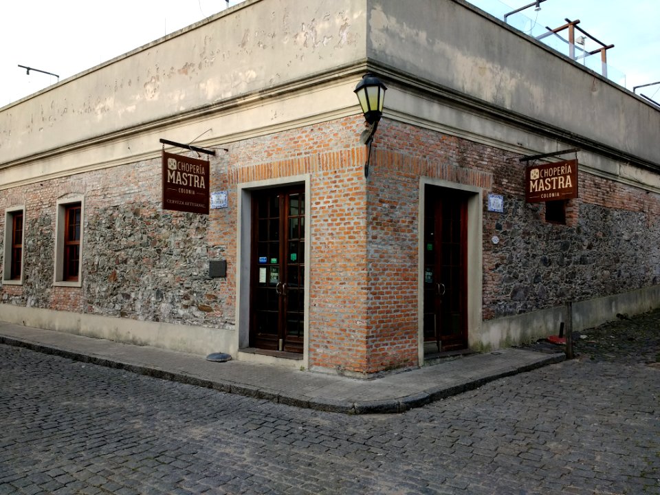 Chopería Mastra, Colonia del Sacramento