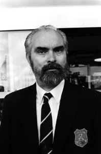 Chris van Velzen, Bestanddeelnr 930-9181