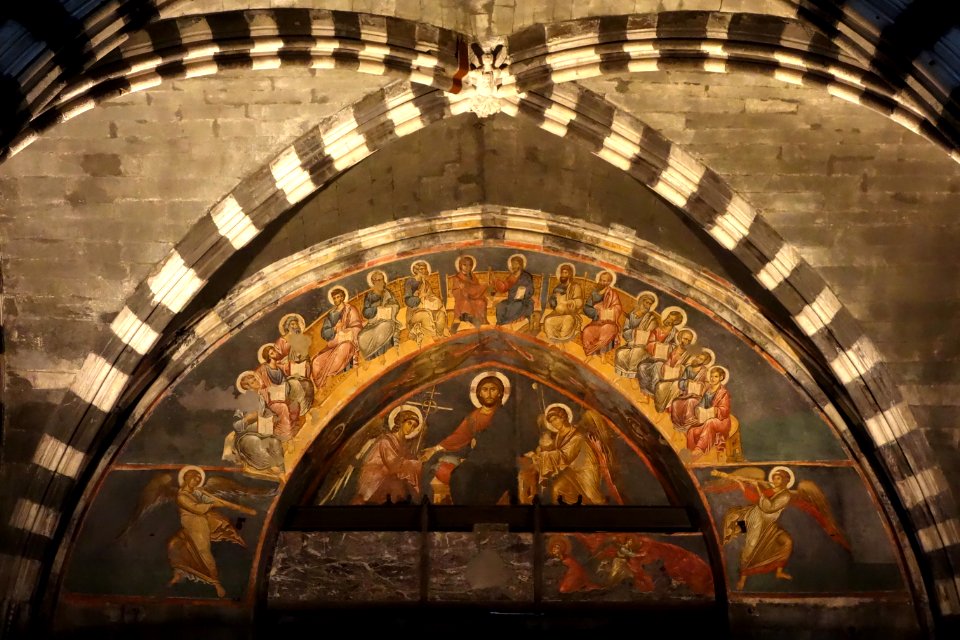 Christ and the Apostles fresco - San Lorenzo (Genoa) - DSC01938