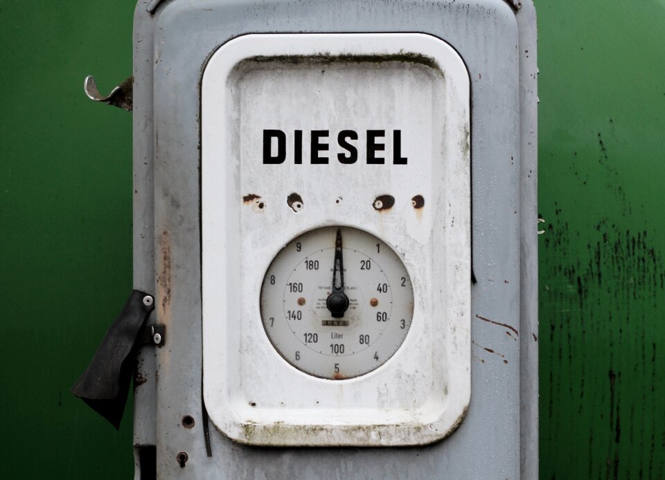 Refuel gas pump gas
