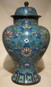 Chinese cloisonné jar with lid, 19th century, Dayton Art Institute