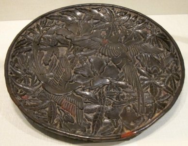 Chinese carved lacquer tray, Yuan dynasty (1260-1368), Honolulu Academy of Arts photo