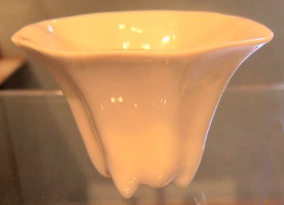 Chinese cup, Ming dynasty, porcelain with glaze, HAA photo