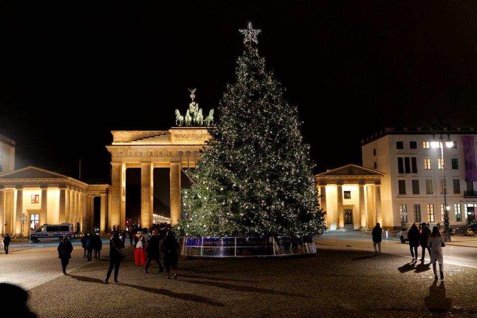 Christmas Hanukkah decoration Pariser Platz 2020-12-11 08