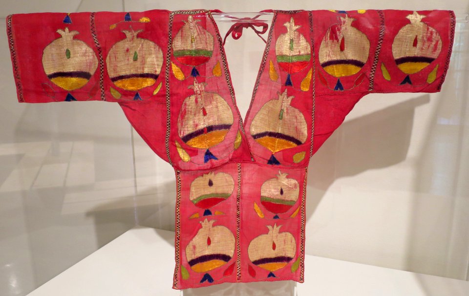 Choli (blouse) for wedding from India, Honolulu Museum of Art 3988.1