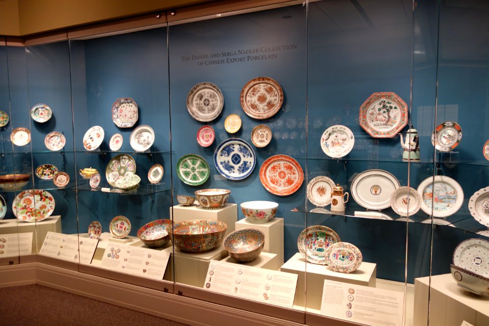 Chinese export porcelain exhibit - Winterthur Museum - DSC01496