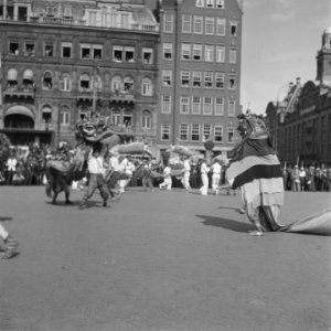Chinees drakenspel, opgevoerd ter gelegenheid van de bevrijding van Nederland, Bestanddeelnr 900-7331