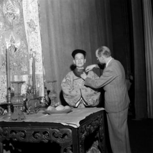 Chinees drakenspel, opgevoerd ter gelegenheid van de bevrijding van Nederland M, Bestanddeelnr 900-7305