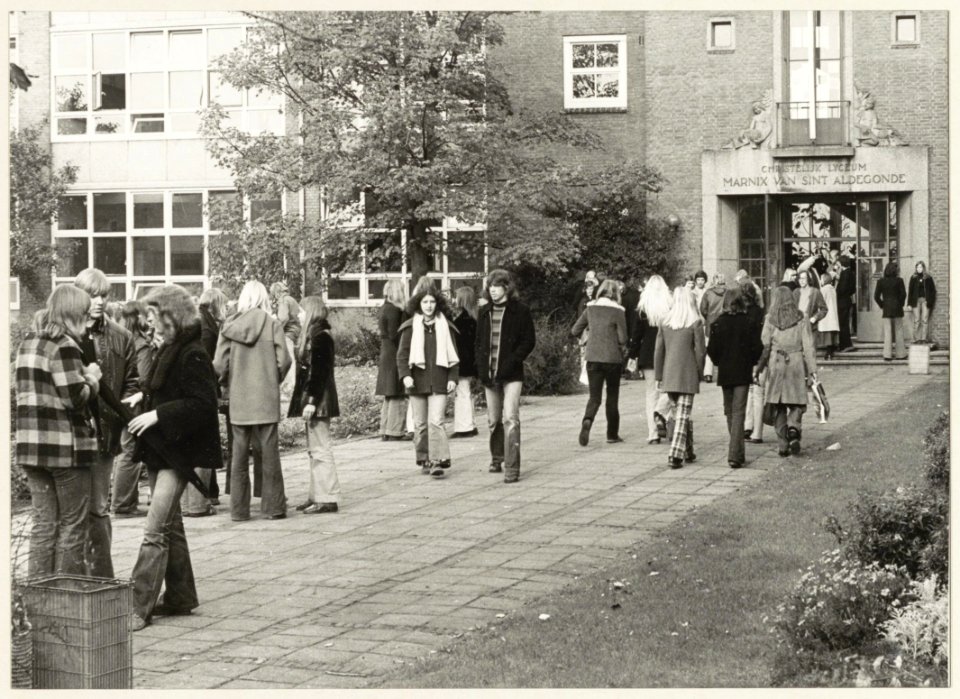 Chr. Lyceum Marnix van St. Aldegonde. NL-HlmNHA 54003795