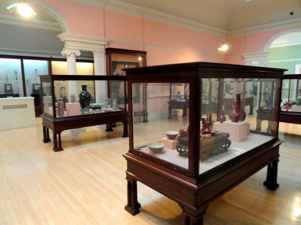 Chinese pottery and jade exhibit - George Walter Vincent Smith Art Museum - DSC03822