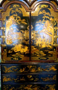 Chinoiserie cabinet, view 2, unidentified - Museo Nacional de Artes Decorativas - Madrid, Spain - DSC08429