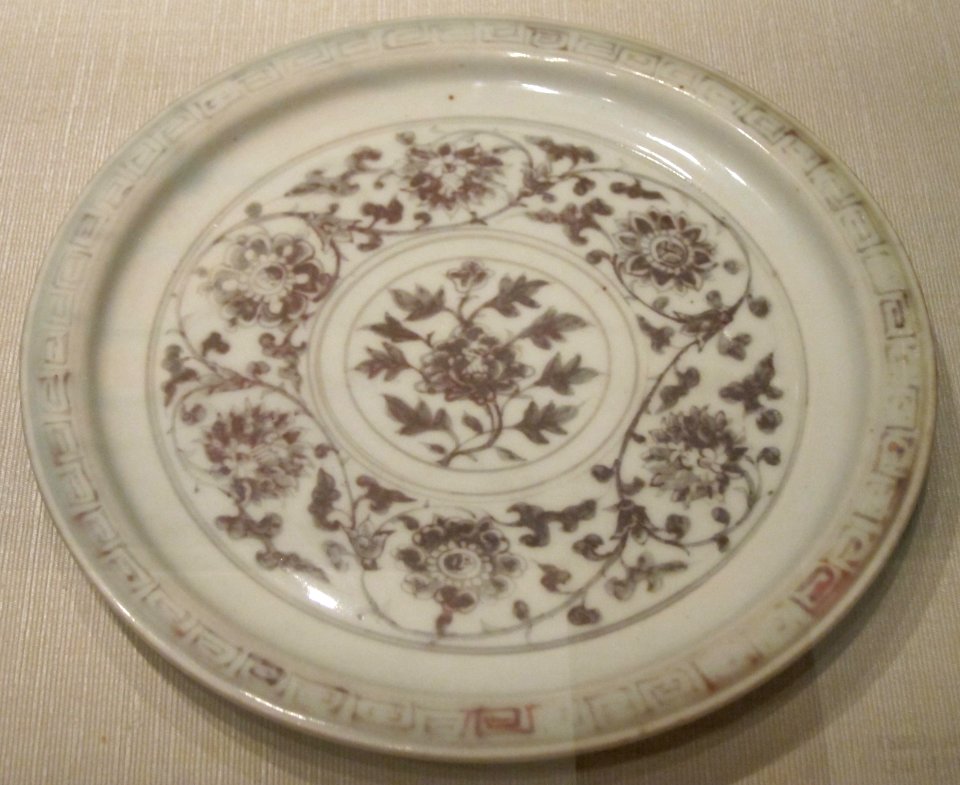 Chinese dish, Ming dynasty, late 14th century, porcelain with glaze, Honolulu Academy of Arts
