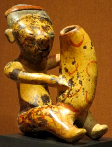 Chinesco seated male figure with drum, Nayarit, Dayton Art Institute