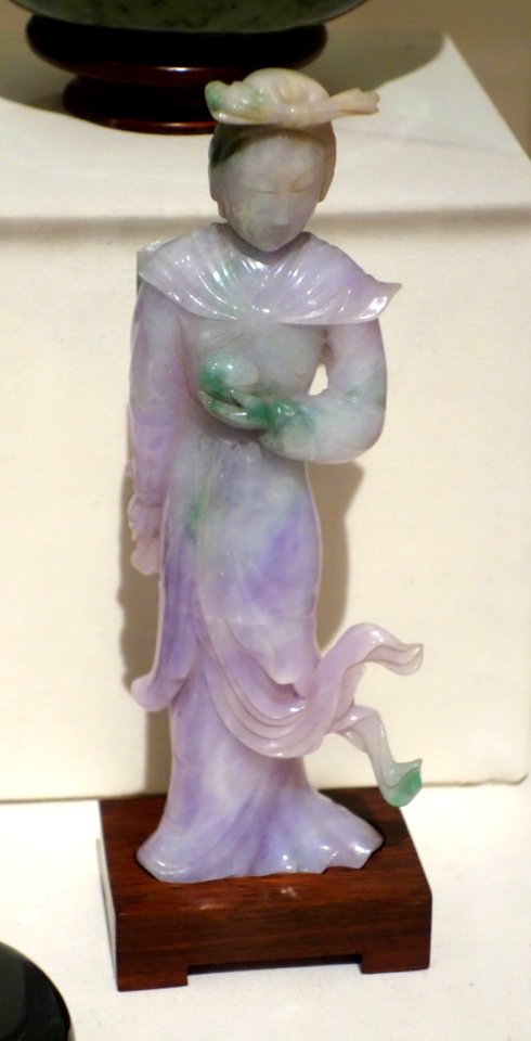 Chinese Standing Figure (probably Lu-Tung-Pin), Daoguang Period, 1821-1850, jadeite - Huntington Museum of Art - DSC05468