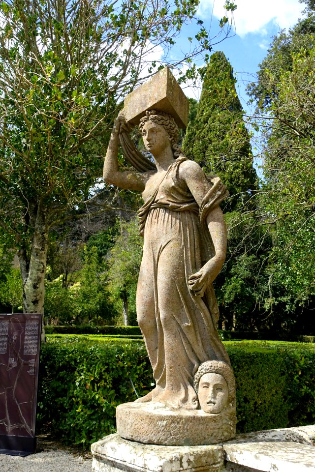 Cheesehead - Villa Farnese - Caprarola, Italy - DSC02222