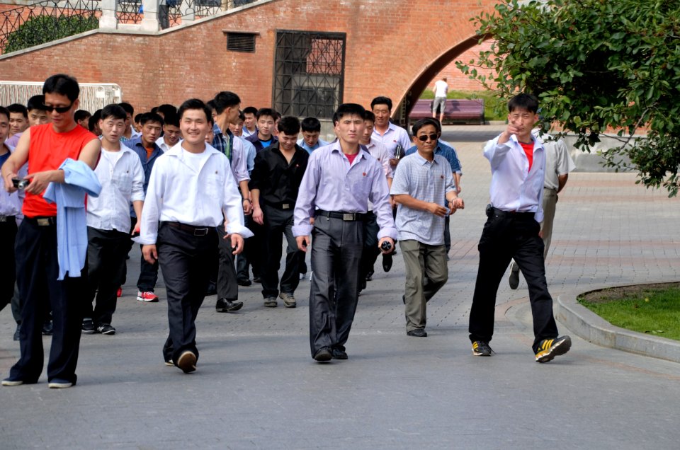 Chinese people in moscow tourists july 2016