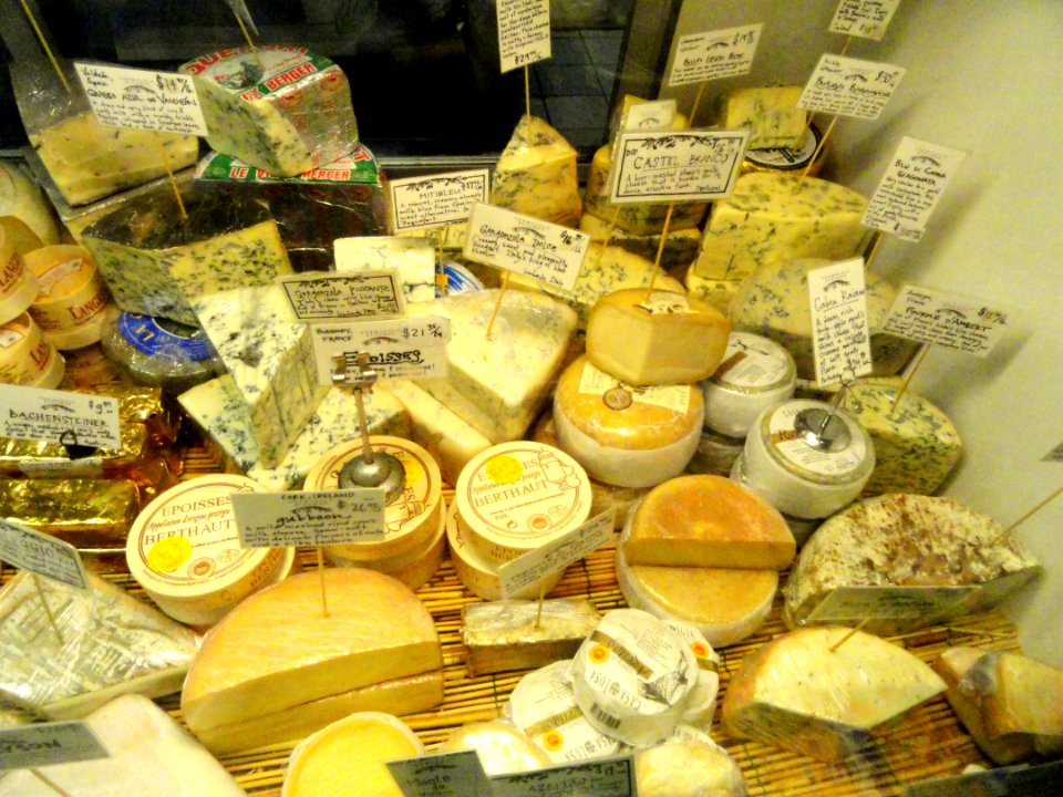 Cheese display, Cambridge MA - DSC05392