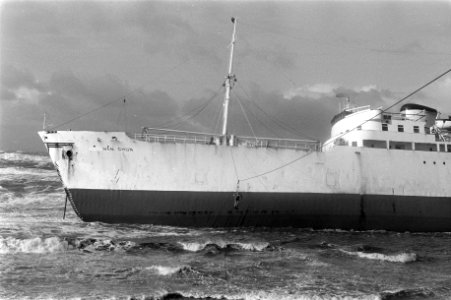 Chinese schip Wan Chun gestrand bij IJmuiden, Bestanddeelnr 926-0192