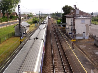 Chasseneuil-du-Poitou train station with trains