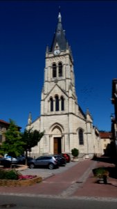 Chasselay - Église Saint Martin, façade