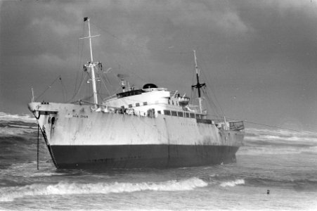 Chinese schip Wan Chun gestrand bij IJmuiden, Bestanddeelnr 926-0189