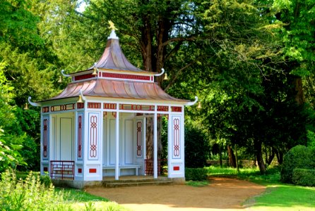 Chinese Temple - Wrest Park - Bedfordshire, England - DSC08248