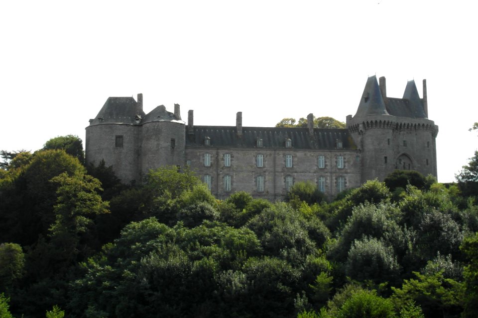 Chateau de Montmuran 8