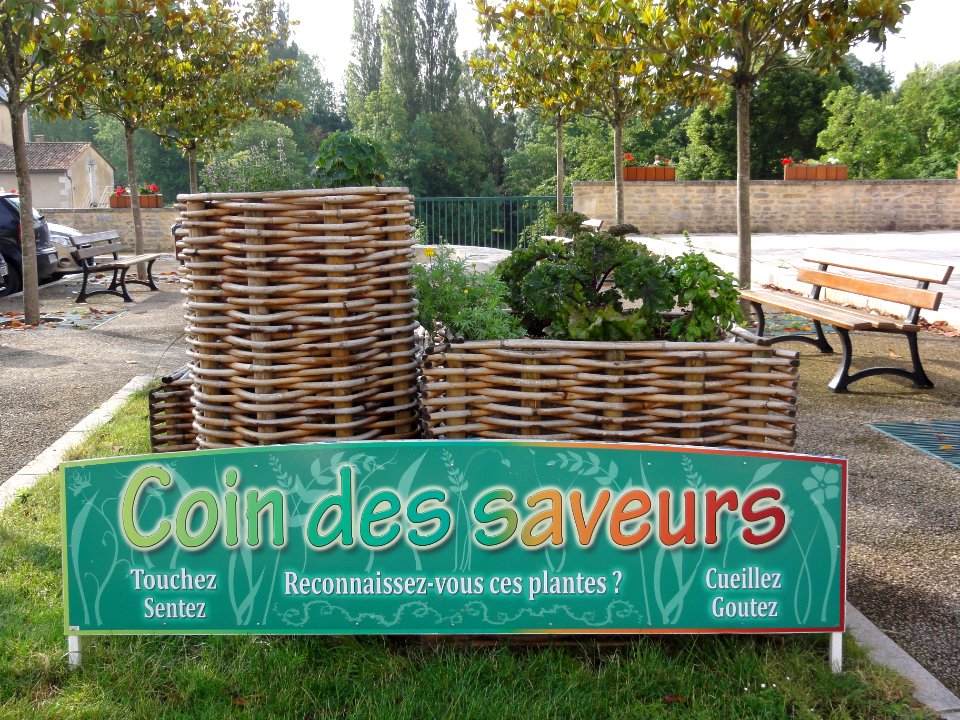 Chasseneuil-du-Poitou Coin des Saveurs
